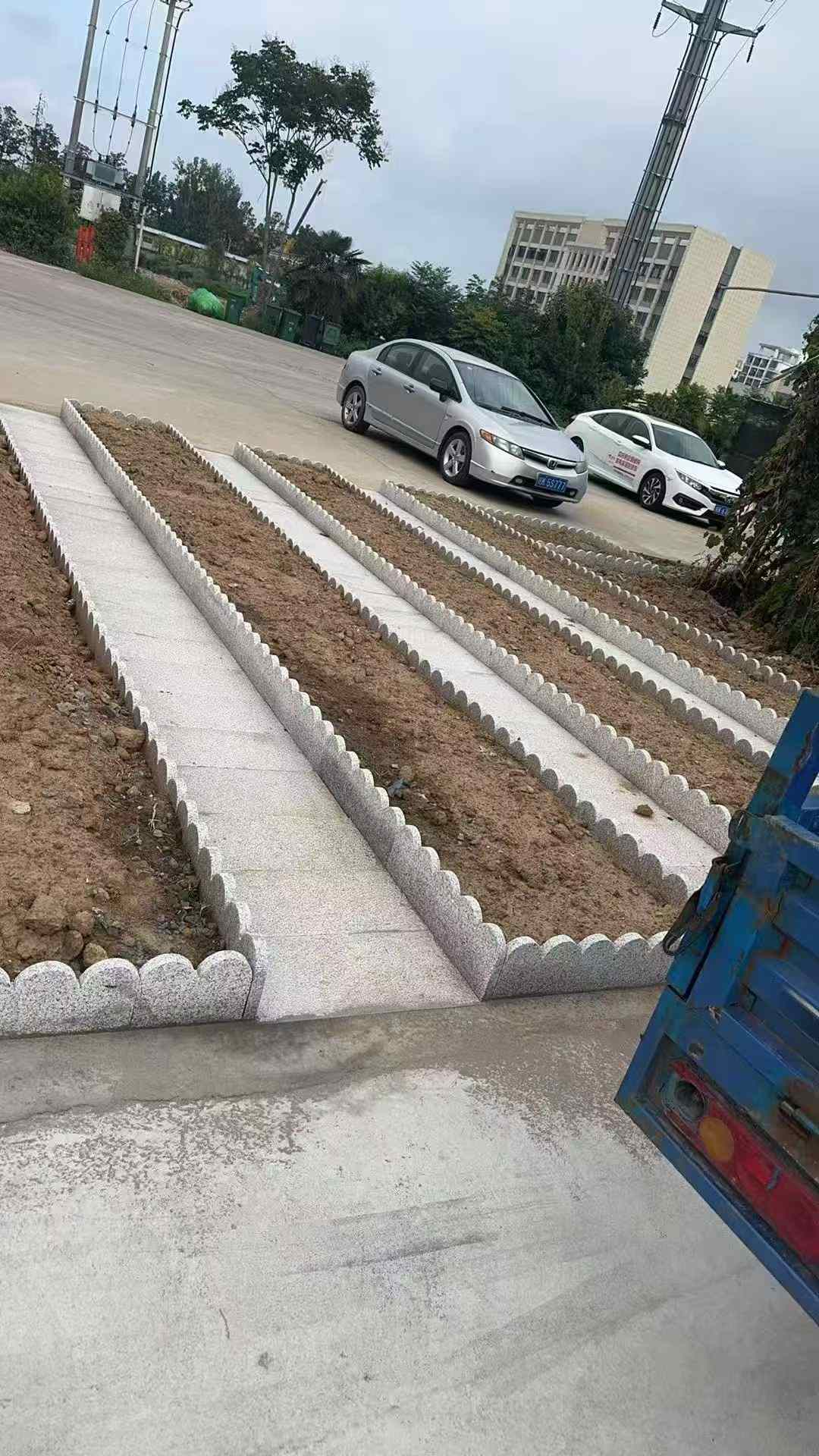 湘潭芝麻白花边石