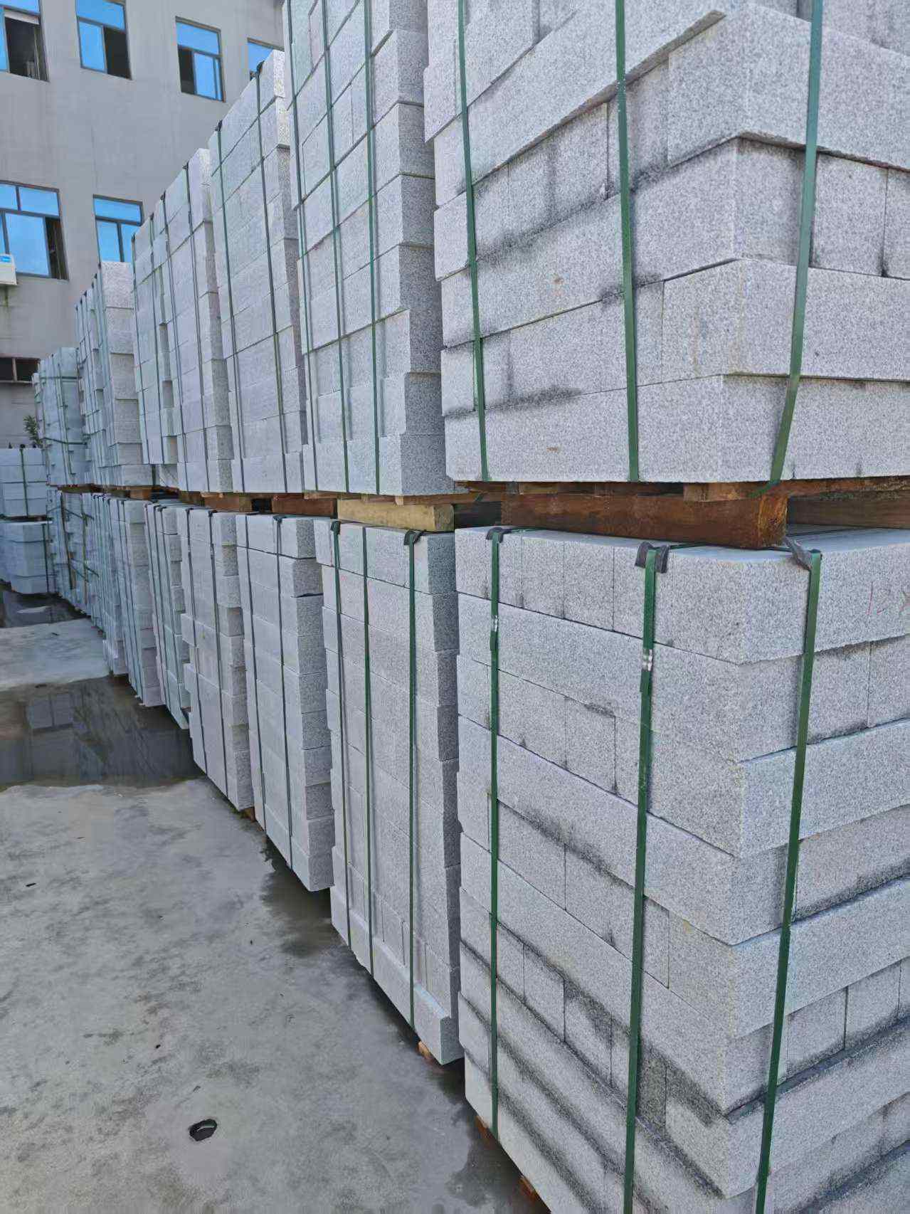 湘潭芝麻白路牙石，路侧石